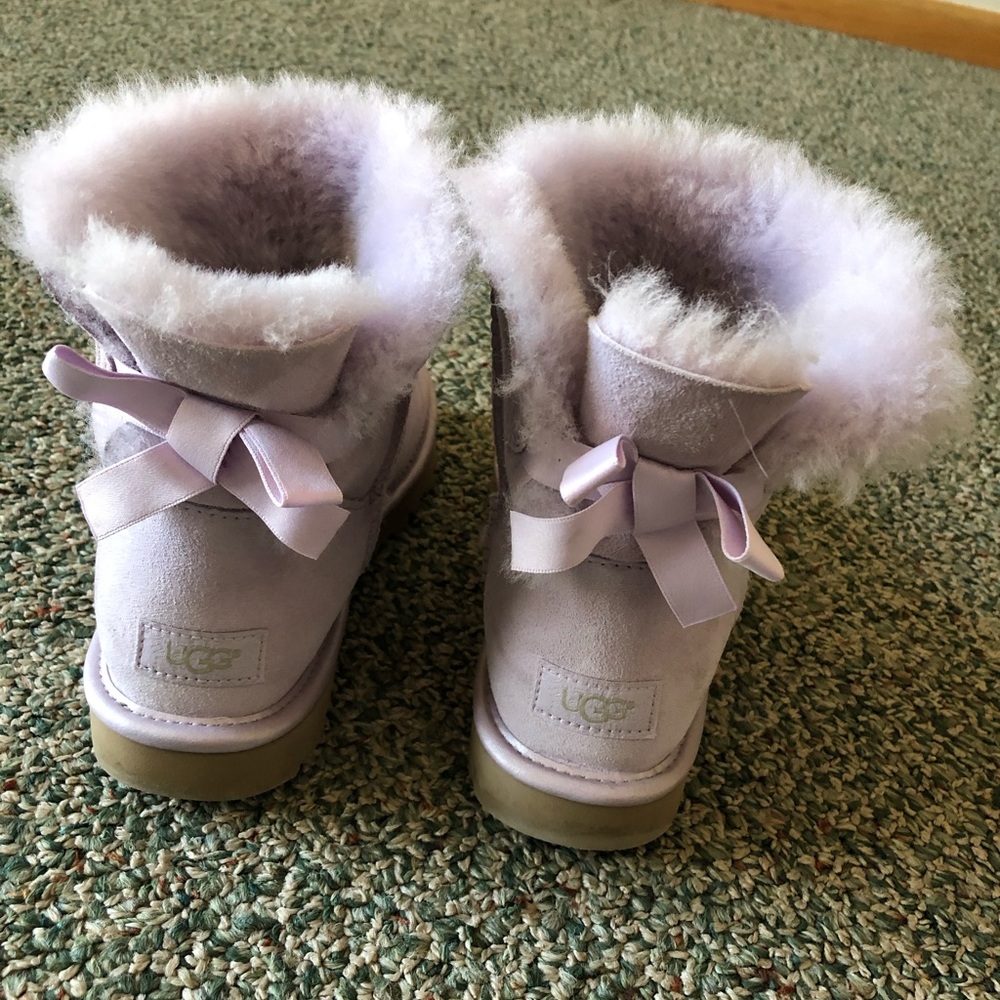 Lavender Bailey Bow UGGs